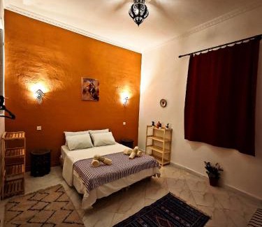 Marshan Apartamento | Arabian Nights Hideaway: Authentic Moroccan Style On Kasbah Avenue