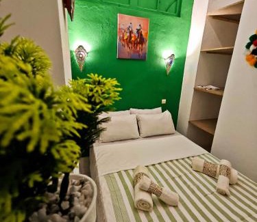 Marshan Apartamento | Arabian Nights Hideaway: Authentic Moroccan Style On Kasbah Avenue