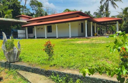 Kotapola Casa | Arachchi Waththa Holiday Bungalow