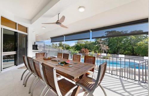 Nightcliff Casa | 'Arafura Blue' a Poolside Family Oasis on the Coast