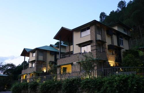 Jia Complejo | Araiya Palampur