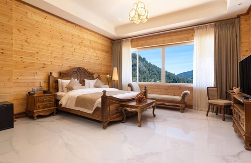 Nuwara Eliya Hotel | Araliya Red - Budget friendly Hotel- Where you find stunning 360 panoramic view of Nuwara Eliya