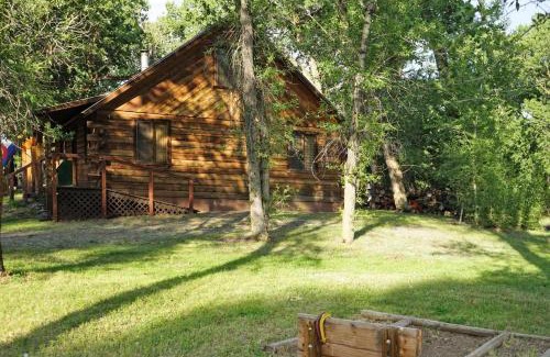 South Fork Casa | Arapahoe Adventure Cabin
