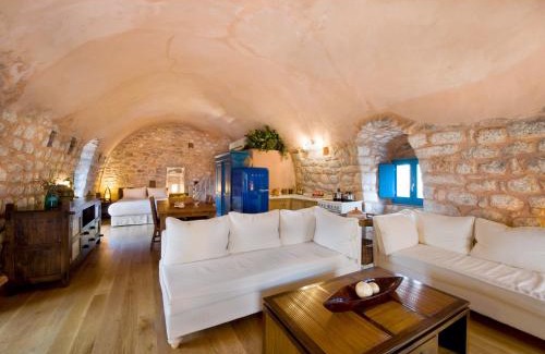 Omales Apartamento | Arapakis Historic Castle