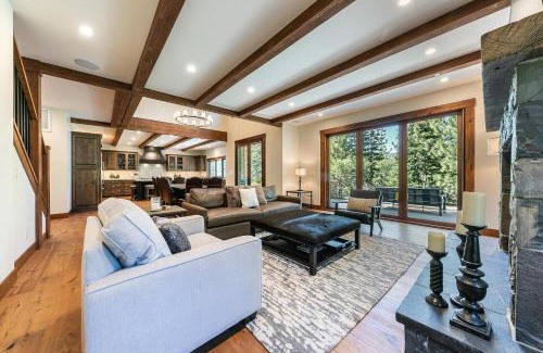Comstock Acres Casa | Arcadia Manor on the West Shore - Newly Built - 5 BR w Wet Bar EV Charger and Air Conditioning