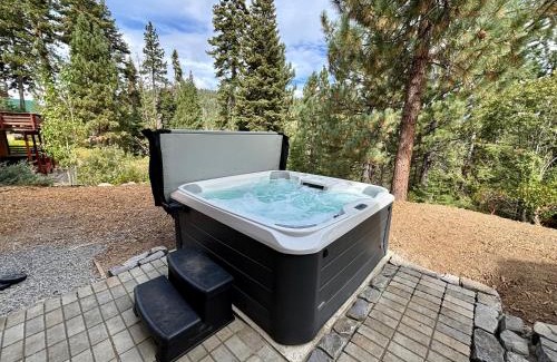 Comstock Acres Casa | Arcadia Manor on the West Shore - Newly Built - 5 BR w Wet Bar EV Charger and Air Conditioning