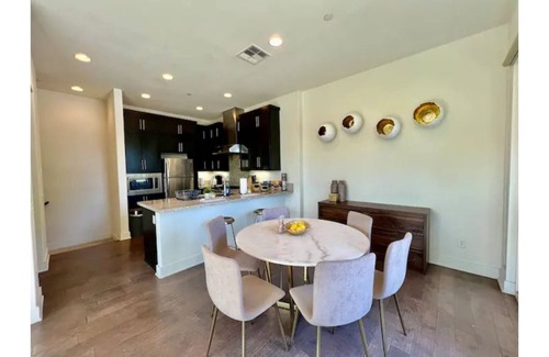 Arcadia Casa | Arcadia-Quiet Spacious 2b2.5b Townhouse 🆗 Getaway