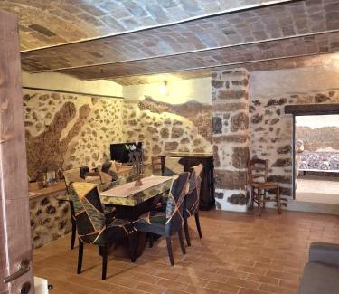 Calascio Casa | Arcem