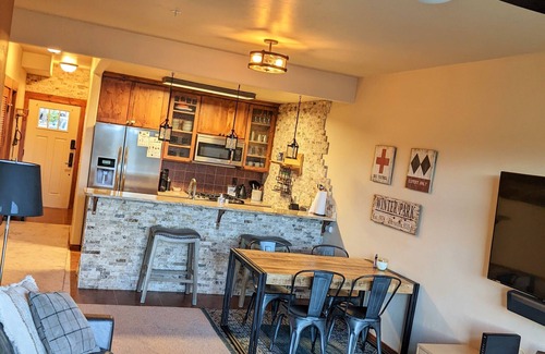 Fraser Condominio | Archer's adventure - your mountain escape w/hot tub
