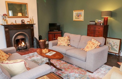 Ballymoney Casa | ARCHIE'S SCHOOLHOUSE, family friendly in Armoy, County Antrim