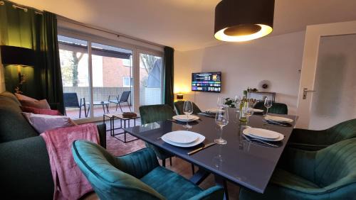 Geesthacht Apartamento | ARCHIPEL - Balkon - nahe Hamburg - Lounge - Smart TV - Parking