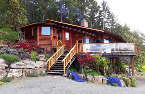 Salt Spring Island Casa | Arquitecto diseñado casa con vista al mar
