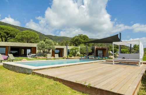 Hameau de Palombaggia Casa | Casa en Palombaggia con cuatro dormitorios (o 3 dormitorios la próxima temporada)