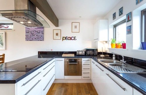 Llyswen Casa | Arquitecto diseñado Eco House en pequeño pueblo en el Wye Valley Walk