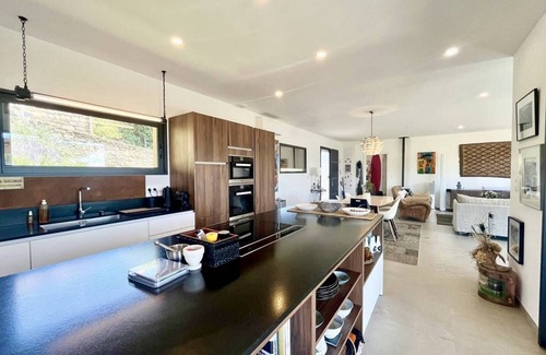 Viggianello Casa | Architect-designed villa with breathtaking sea view