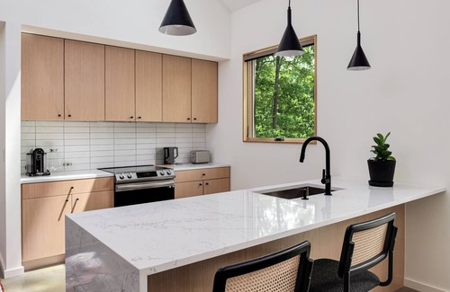 Weaverville Casa | Architect-Designed 3BR Forest Retreat Near Asheville