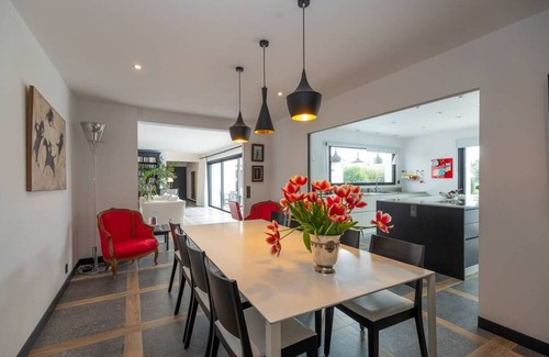 Les Portes-en-Re Casa | Architect villa with heated pool ideally located