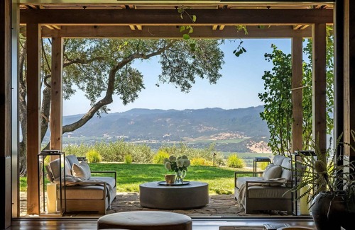 Napa County Casa | Architectural Estate in Napa