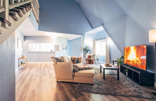 Haines City Casa | Architectural Gem - Modern Dome Home in Haines City