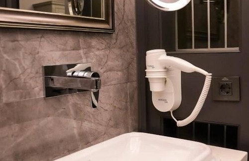 Alsancak Hotel | Archstone Hotel By Ketenci