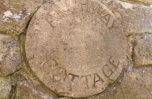 Crich Casa | Archway Cottage