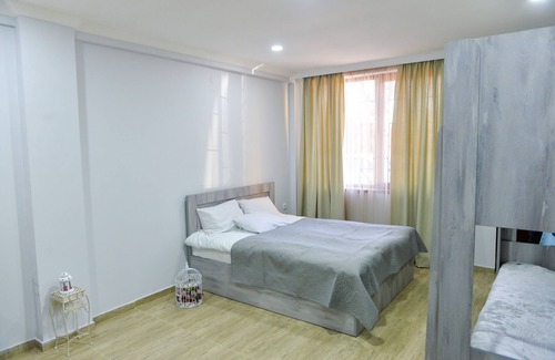 Kutaisi Apartamento | El nuevo departamento de Archy.
