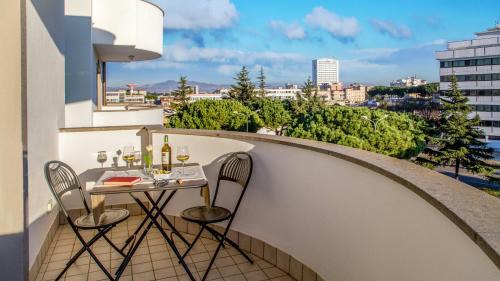 Pomezia Apartamento | Arcom Palace