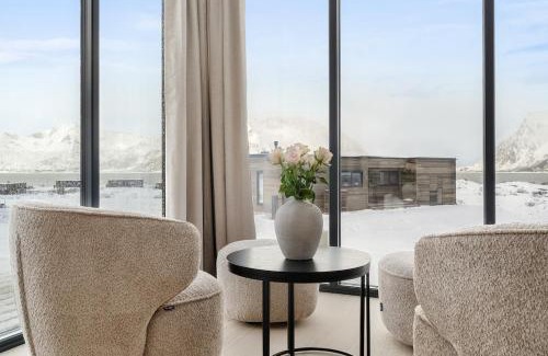 Vagan Casa | Arctic aurora lodge with jacuzzi and sauna
