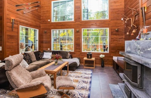 Yllas Casa | Arctic chalet by Interhome
