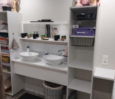 Labegude Casa | ARDECHE, Maison de vacances bensylv privative 4 adultes et 2 enfants 3 chambres, 4 lits