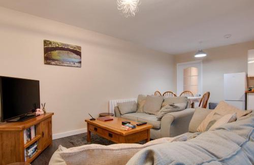 Sudbury Casa | Ardley Cottage Squirrel