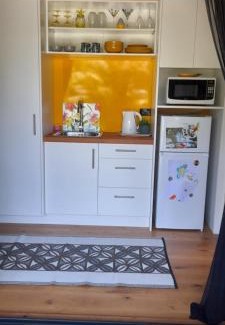 Arorangi Casa | Are Mii a stylish one room container home