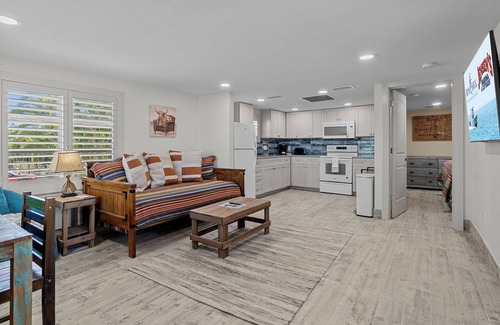 Captiva Cabaña | Are you looking for a quaint fishing village in the heart of Captiva Island? - Jensen's Cottage #11