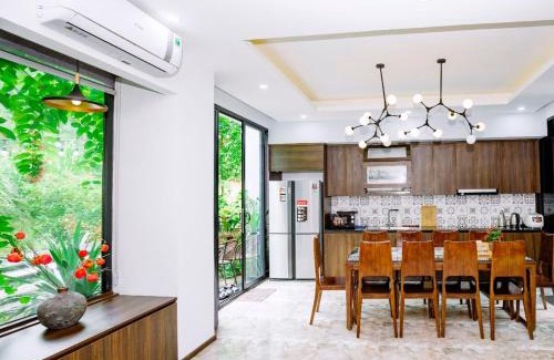Phuc Yen Villa | ARECA VILLA F316 Venus- Bể bơi nước ấm - Warm water swimming pool, Xông hơi - Sauna, Bi-A, Sup, Karaoke, BBQ, Wifi free