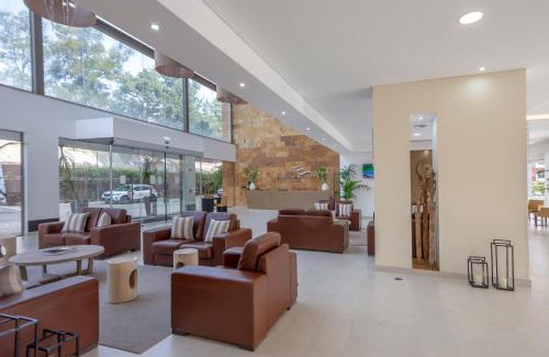 Areias de Sao Joao Hotel | Areias Village Beach Suite Hotel