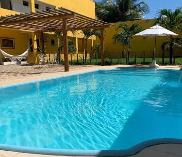 Arembepe Casa | Arembepe Yellow House