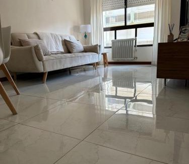 Zona de La Perla Apartamento | Arena