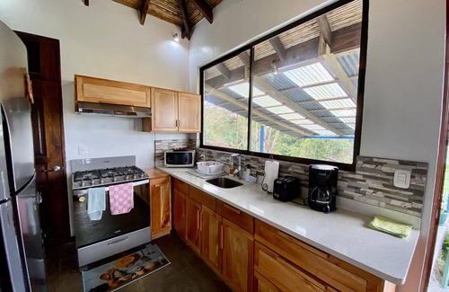 La Fortuna Villa | Arenal Birdsong. Entire Villa w/ Stunning Volcano & Lake Views