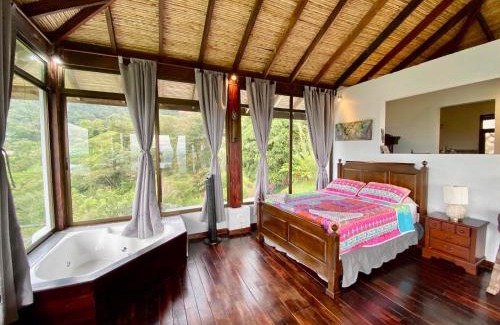 La Fortuna Villa | Arenal Birdsong, Entire Villa W- Stunning Views,!