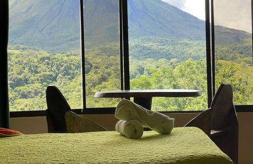 Aguas termales de Arenal Cama Y Desayuno | Arenal Experience