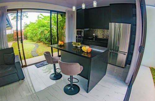 Barrio Dora Casa | Arenal Home Deluxe – Naturaleza y Comodidad Cerca de La Fortuna