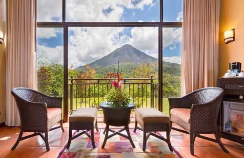 Aguas termales de Arenal Hotel | Arenal Kioro Suites & Spa