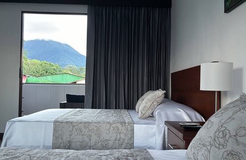 La Fortuna Hotel | Arenal Monara