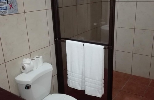 La Fortuna Cabina | Arenal Montechiari Hotel