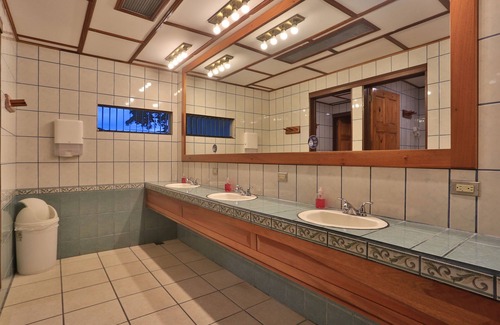 La Fortuna Cabina | Arenal Observatory Lodge & Trails