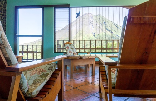 La Fortuna Cabina | Arenal Observatory Lodge & Trails