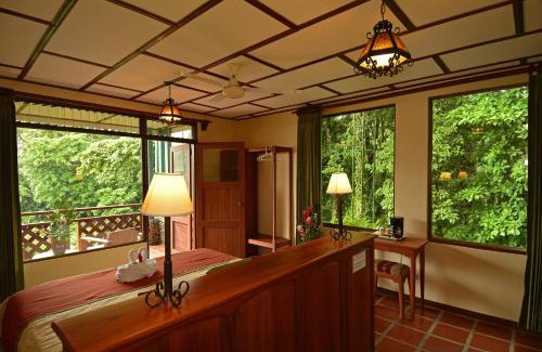La Fortuna Cabina | Arenal Observatory Lodge & Trails