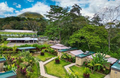 La Fortuna Otro | Arenal Volcano Glamping Resort