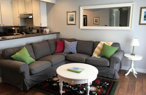 Hermosa Village Apartamento | Arendelle by Funtierland Vacation Rentals