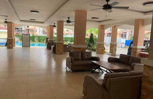 Sasa Apartamento | Arezzo Davao GZJ condotelle 300mbps wifi